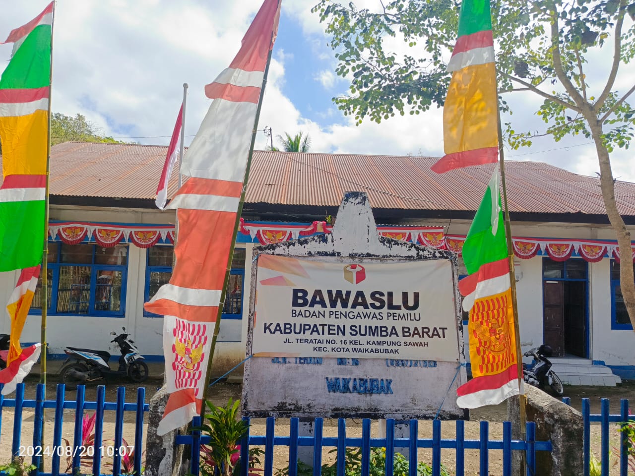 Kantor Bawaslu Kabupaten Sumba Barat